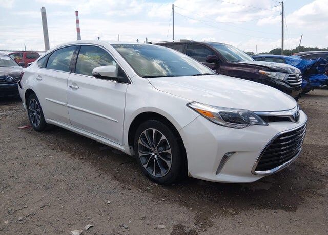 2016 TOYOTA Avalon