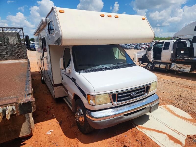 2003 FORD E-450