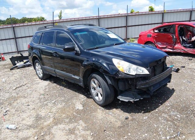 2012 SUBARU Outback