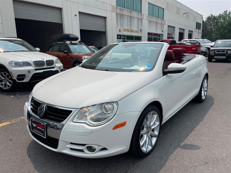 2011 VOLKSWAGEN Eos
