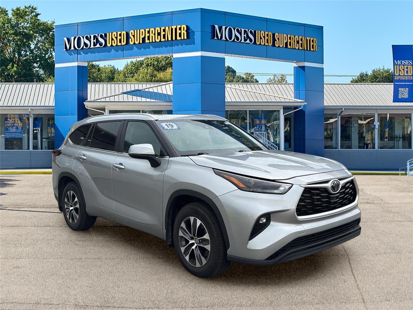 2019 TOYOTA Highlander