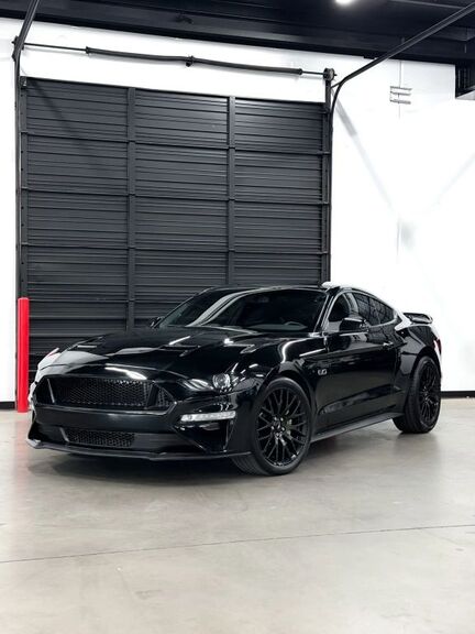 2018 FORD Mustang