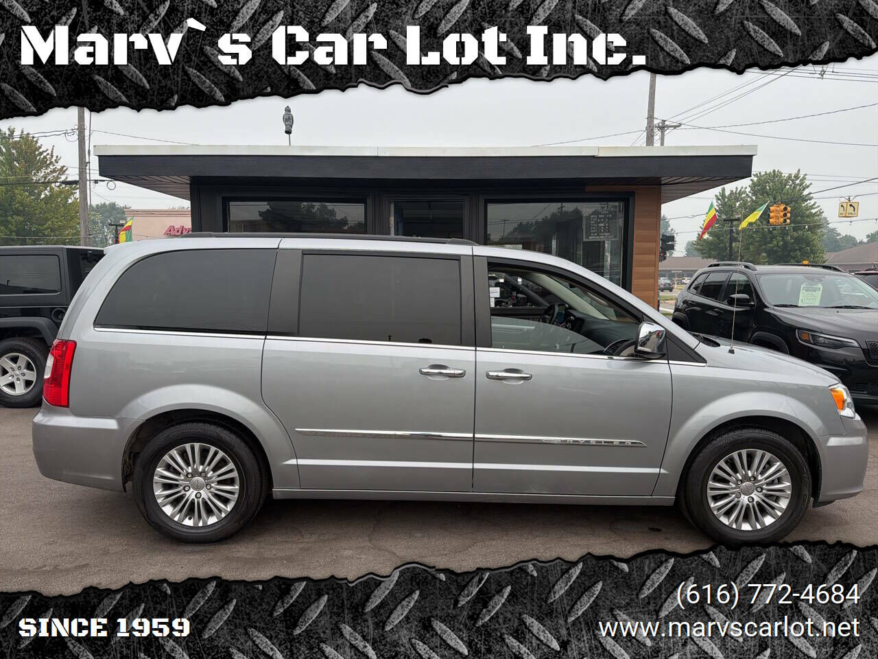 2015 CHRYSLER Town and Country