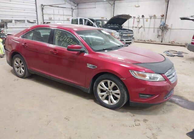 2011 FORD Taurus