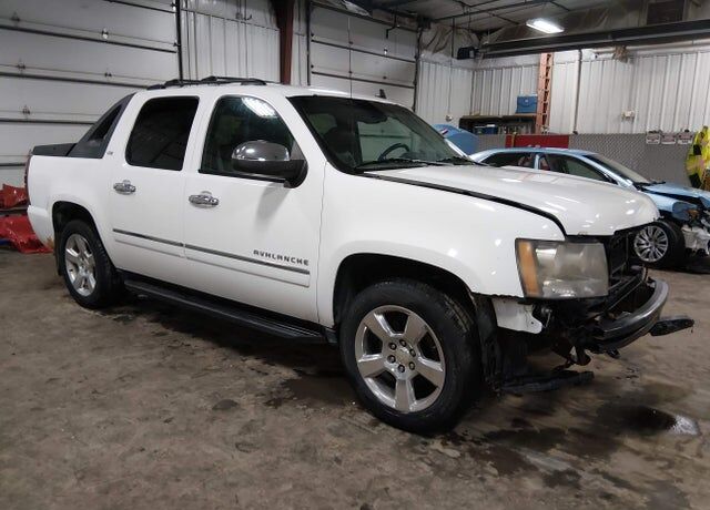 2011 CHEVROLET Avalanche