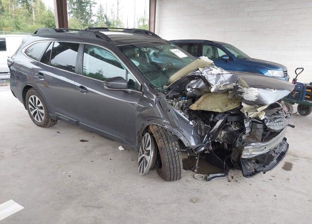 2022 SUBARU Outback