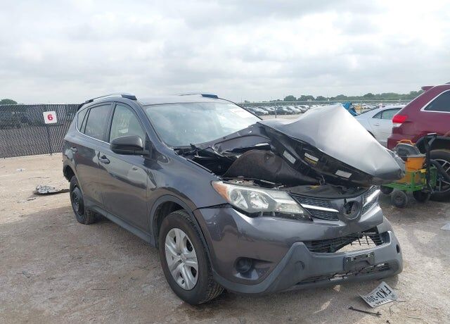 2015 TOYOTA RAV4