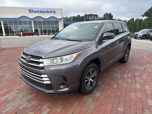 2018 TOYOTA Highlander