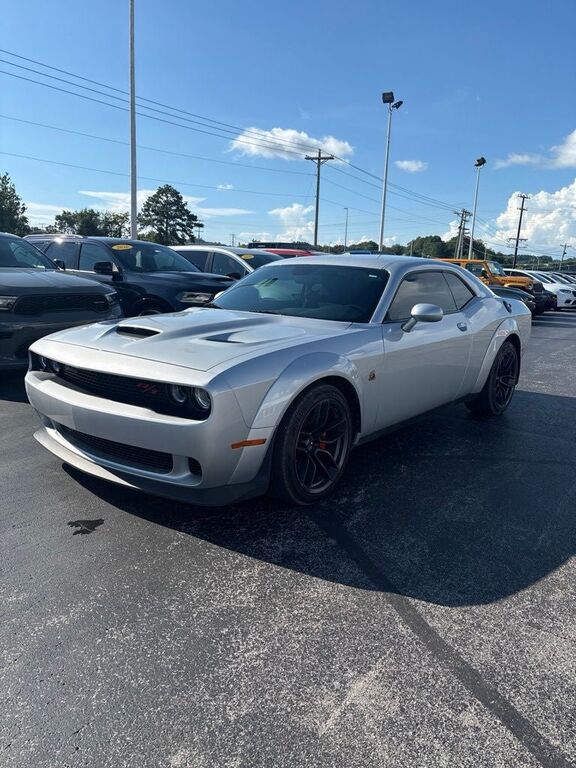 2021 DODGE Challenger