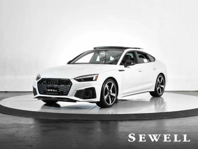 2022 AUDI A5