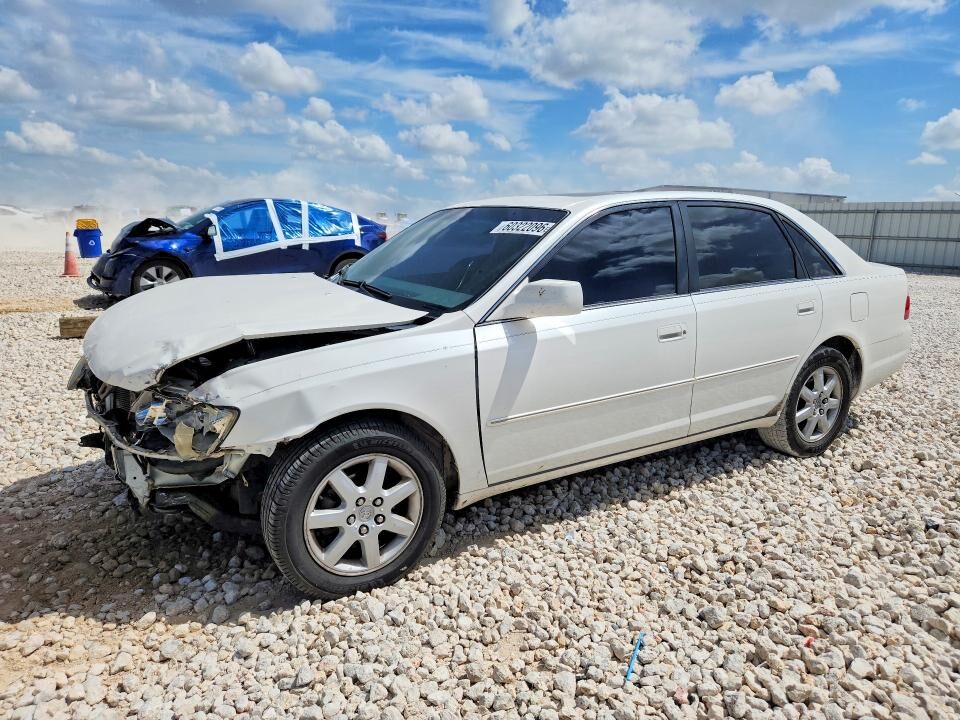 2004 TOYOTA Avalon