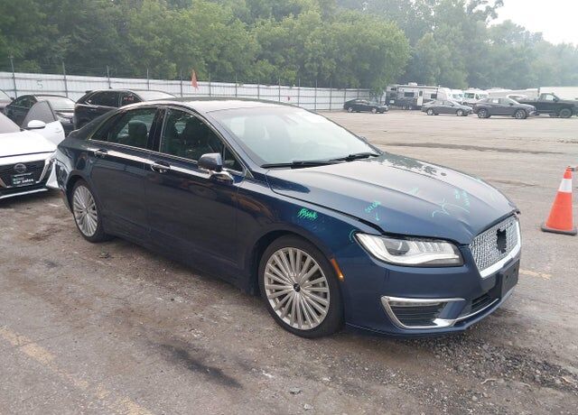2017 LINCOLN MKZ