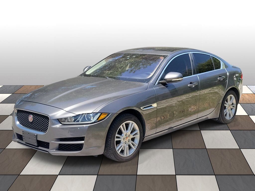 2019 JAGUAR XE