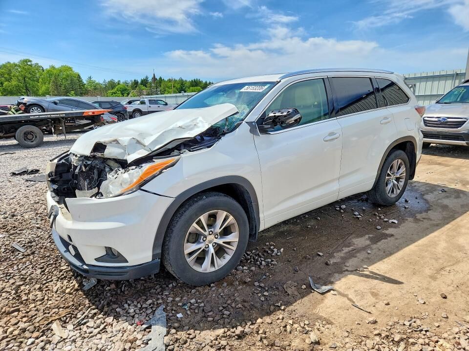 2014 TOYOTA Highlander