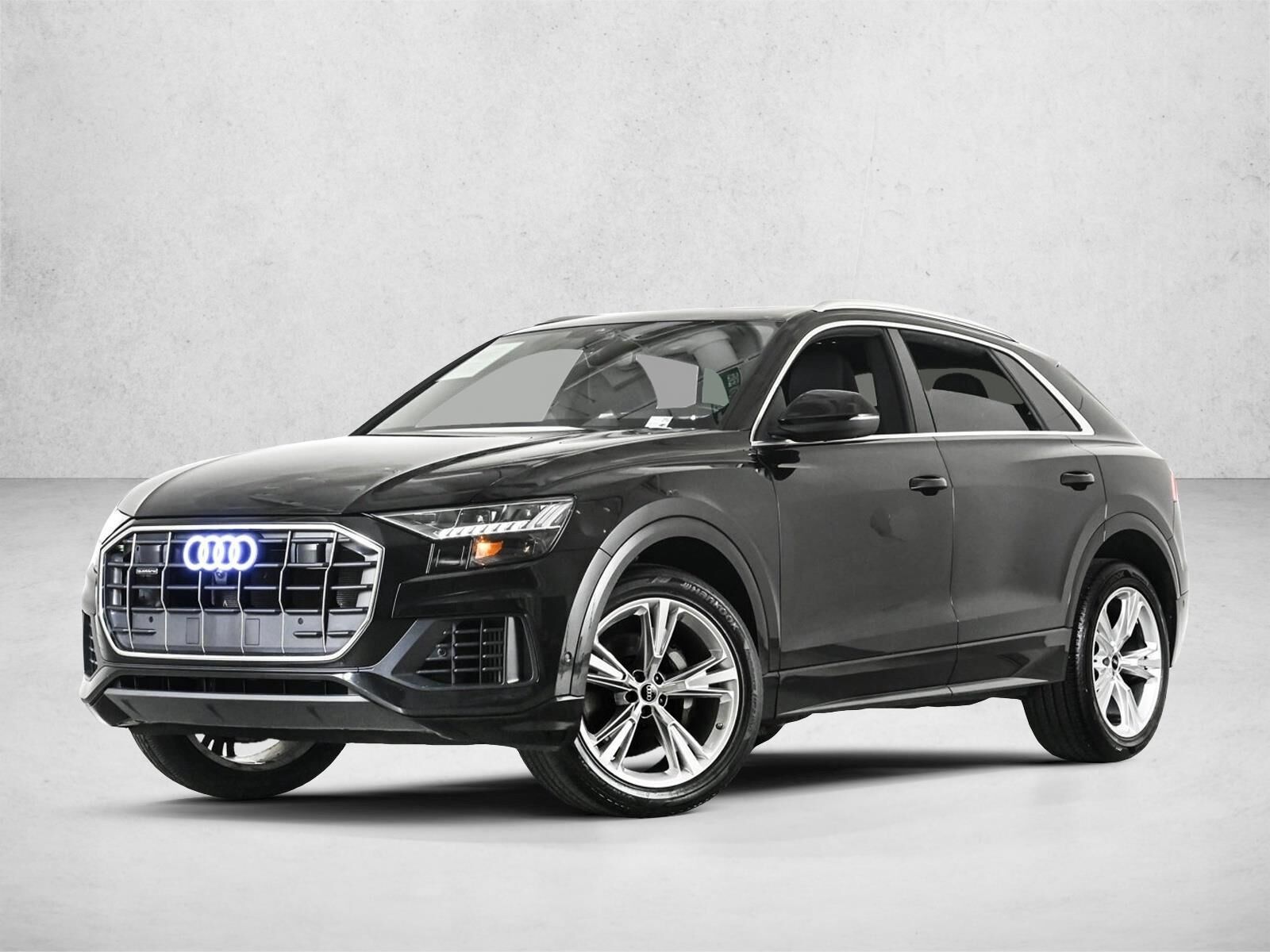 2023 AUDI Q8
