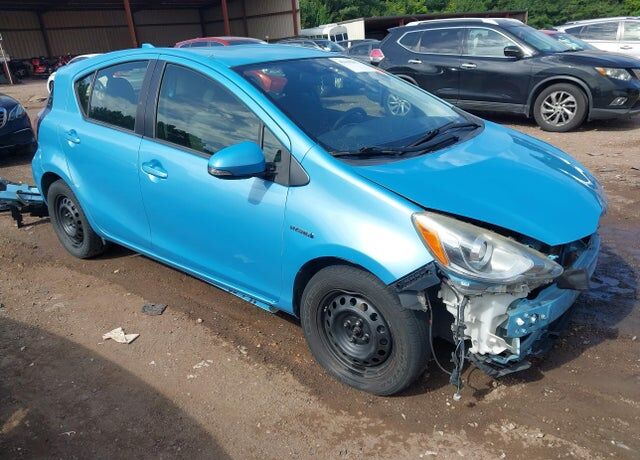 2015 TOYOTA Prius