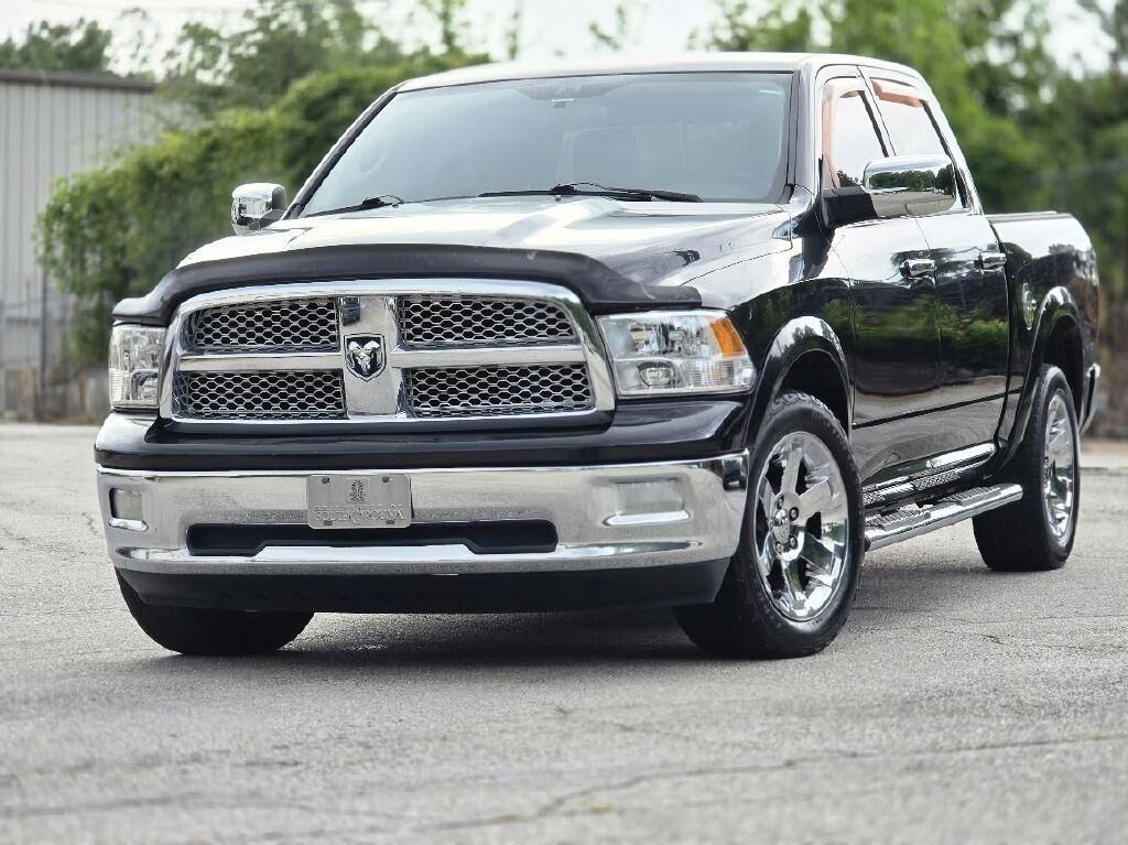 2011 DODGE Ram
