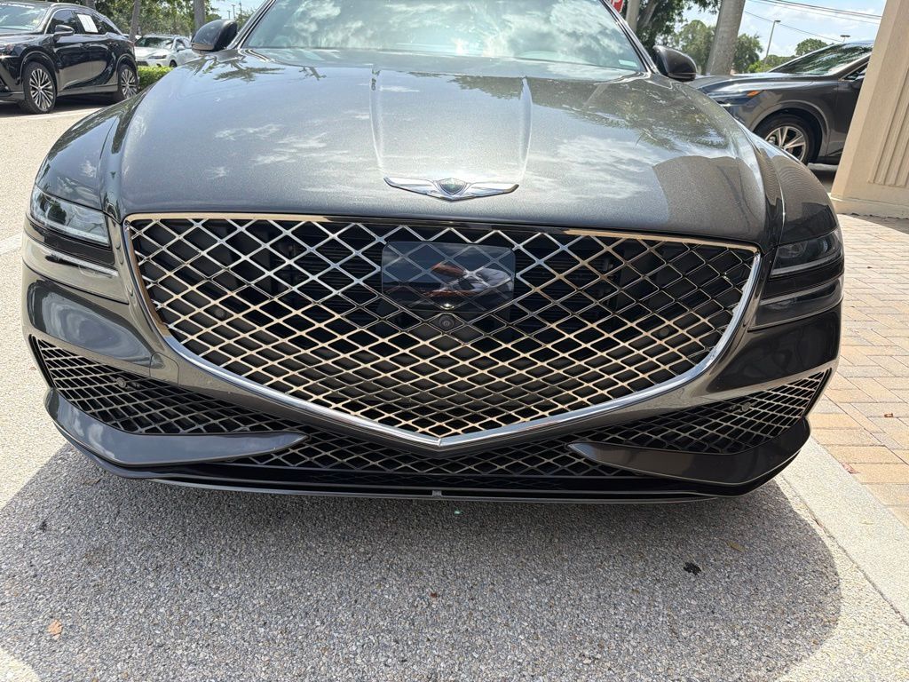 2023 GENESIS G80