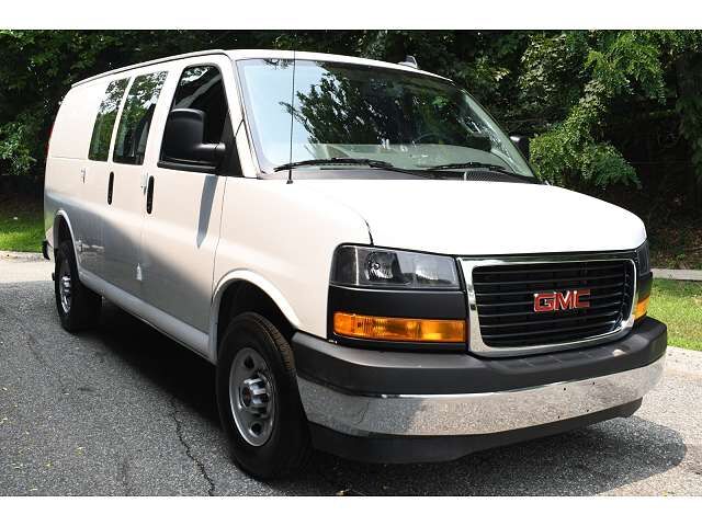 2025 GMC Savana