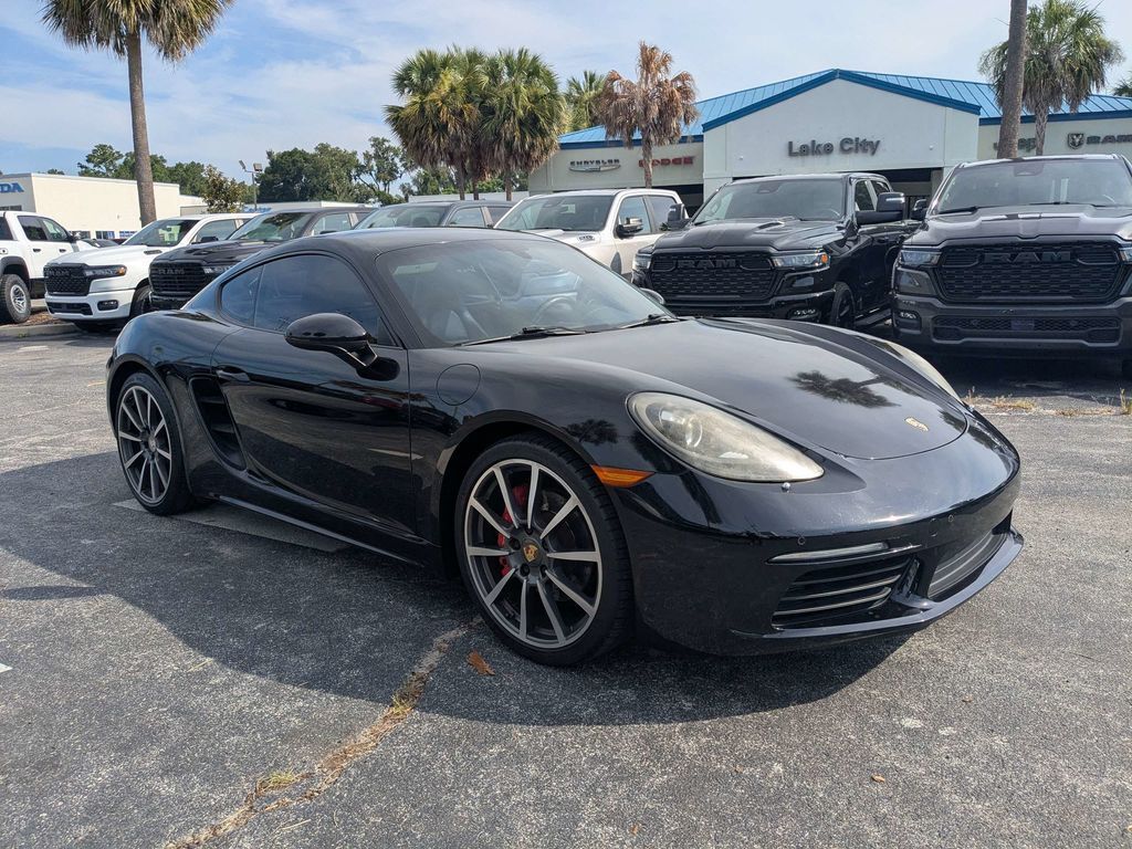 2017 PORSCHE Cayman