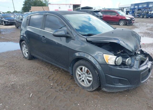 2016 CHEVROLET Sonic