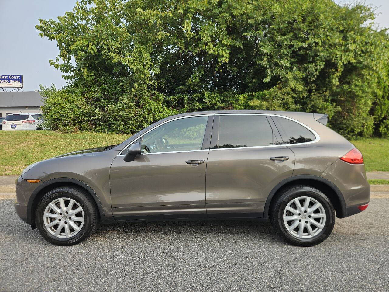 2011 PORSCHE Cayenne