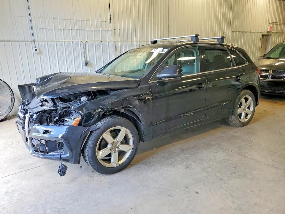 2012 AUDI Q5