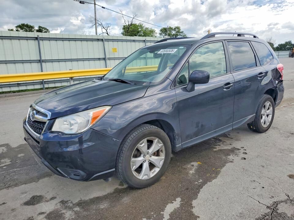 2015 SUBARU Forester
