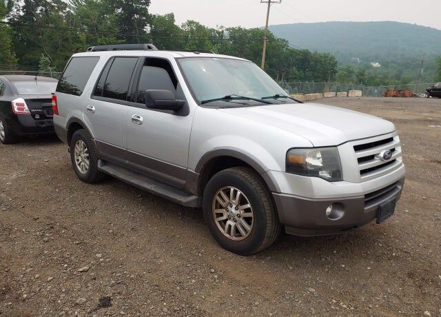 2011 FORD Expedition