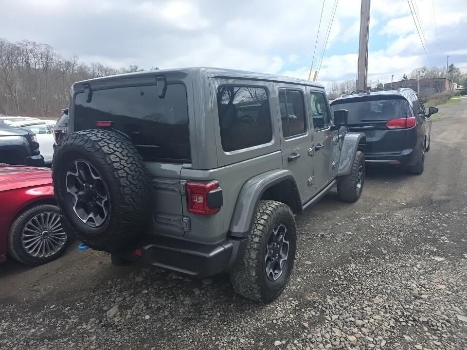 2022 JEEP Wrangler
