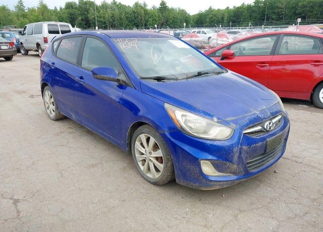 2012 HYUNDAI Accent