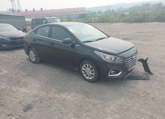 2022 HYUNDAI Accent