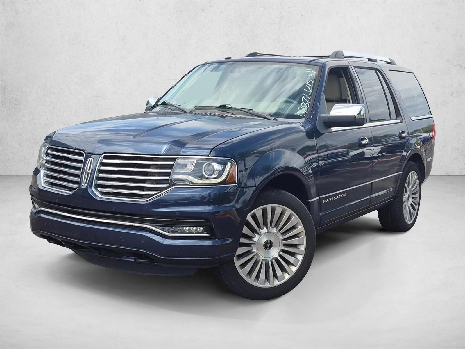 2016 LINCOLN Navigator
