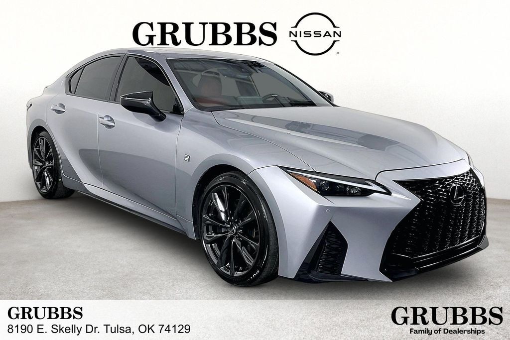 2025 LEXUS IS