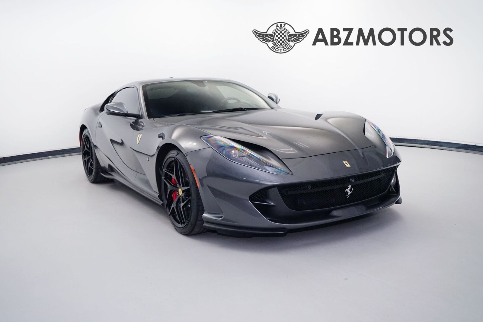 2019 FERRARI 812 Superfast