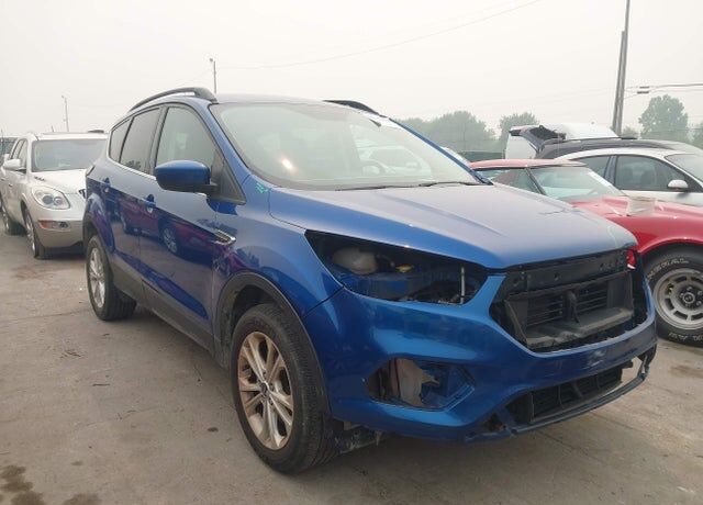 2017 FORD Escape