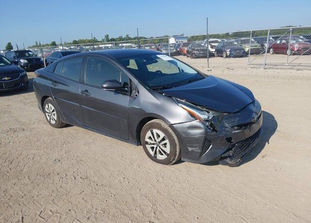 2018 TOYOTA PRIUS
