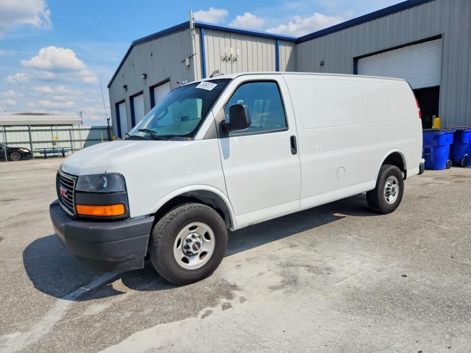 2021 GMC Savana