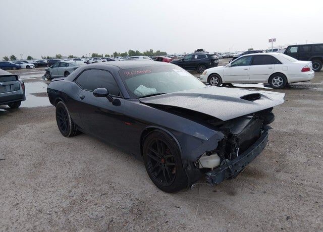 2019 DODGE Challenger