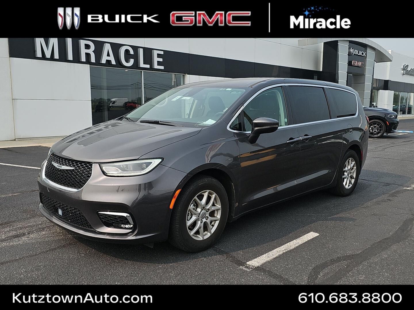 2023 CHRYSLER Pacifica
