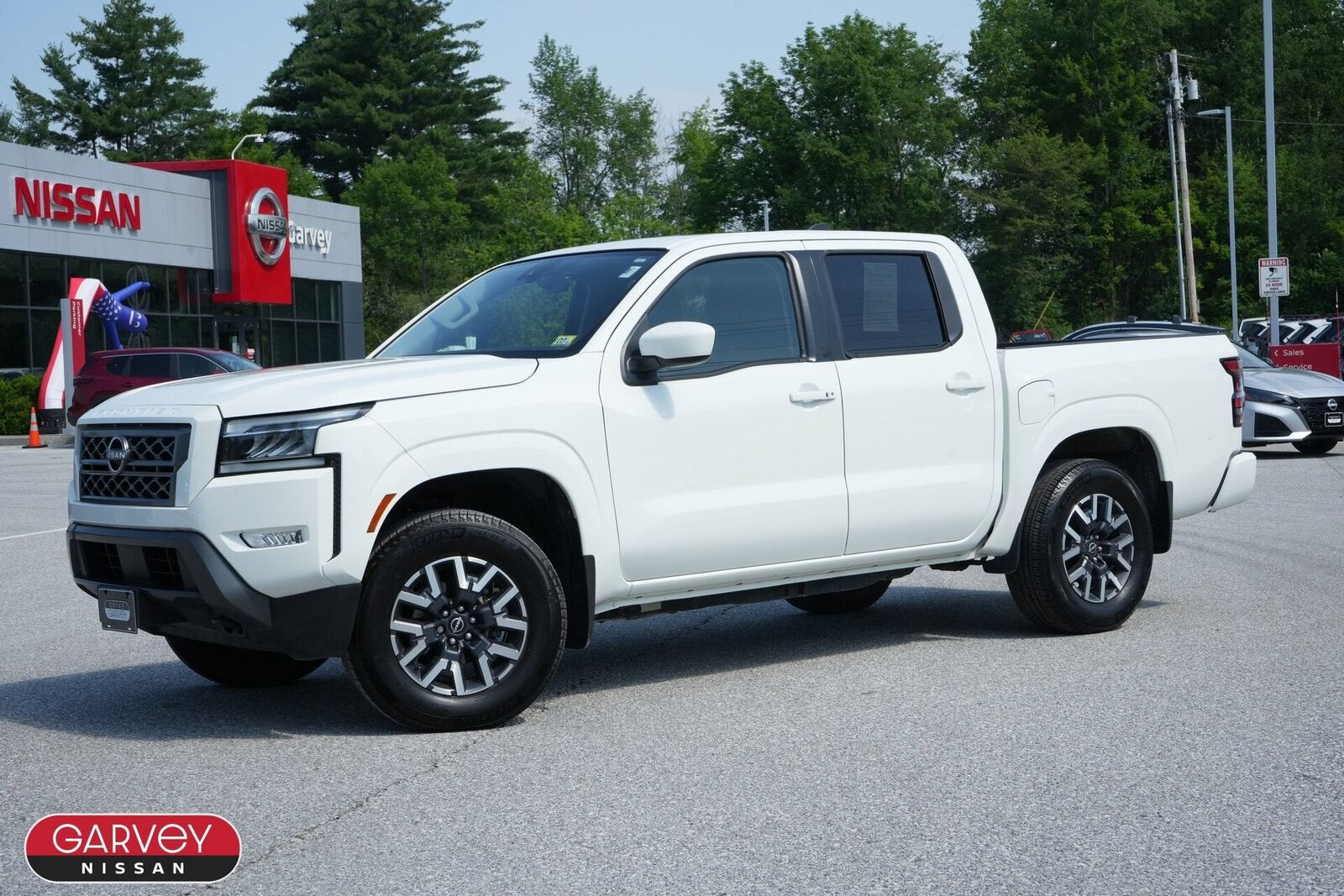 2024 NISSAN Frontier