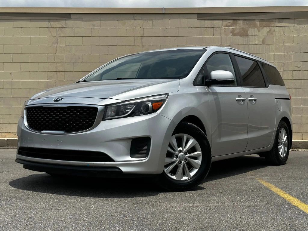 2016 KIA Sedona
