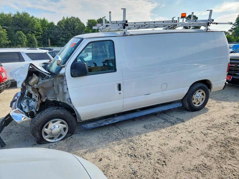 2010 FORD E-250