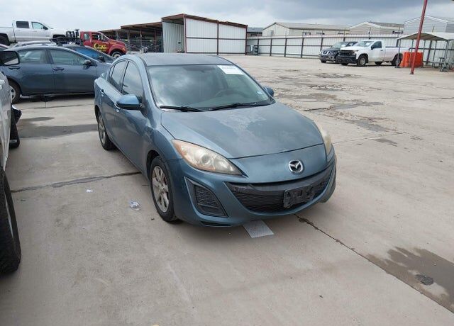 2011 MAZDA Mazda3
