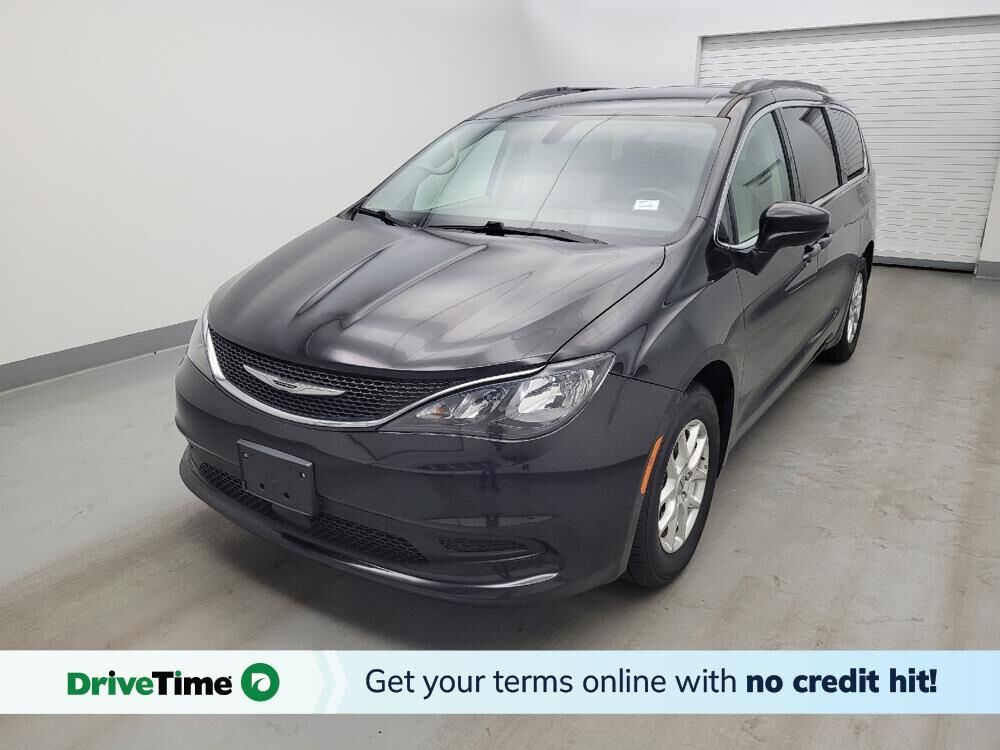 2021 CHRYSLER Voyager