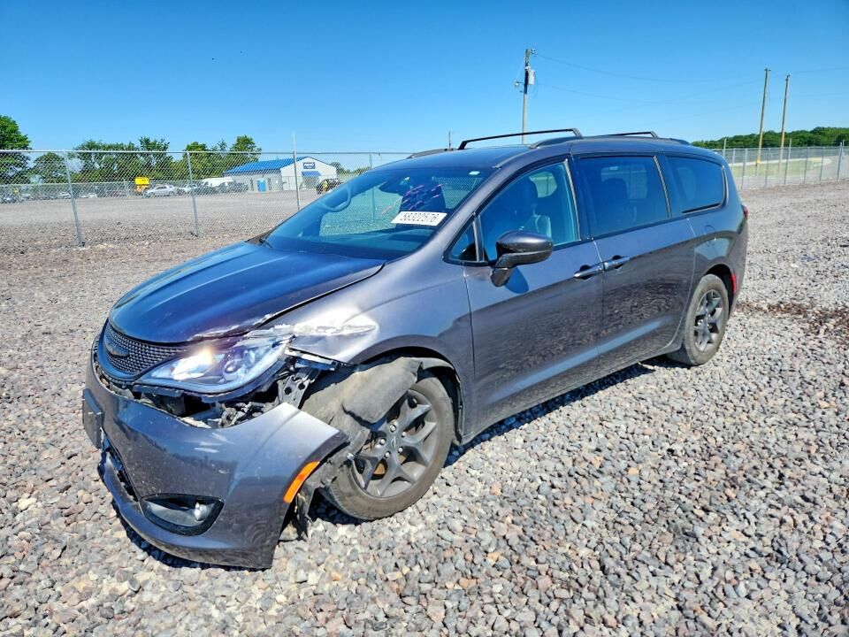 2020 CHRYSLER Pacifica