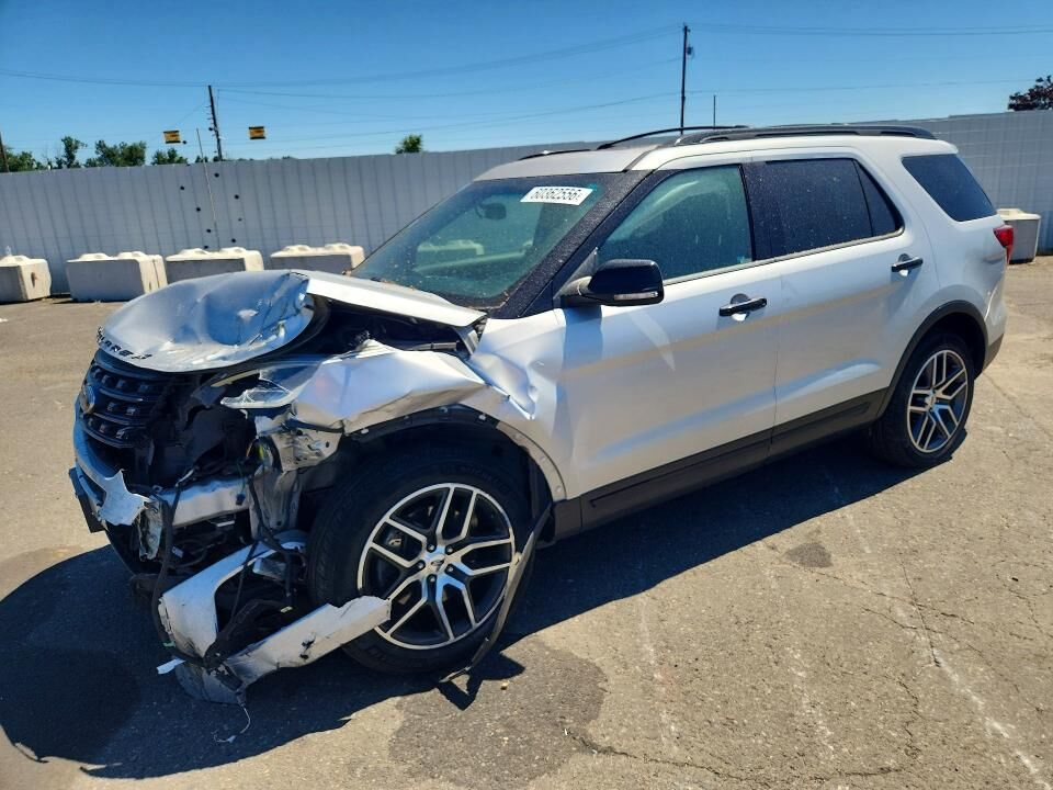 2016 FORD Explorer