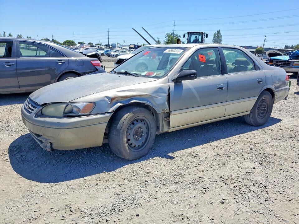 2001 TOYOTA Camry