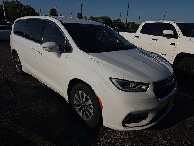 2022 CHRYSLER Pacifica