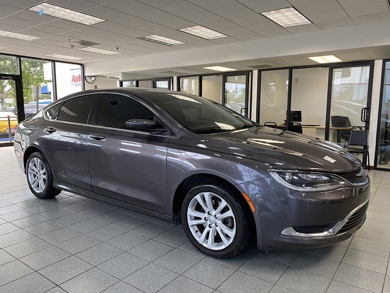 2016 CHRYSLER 200